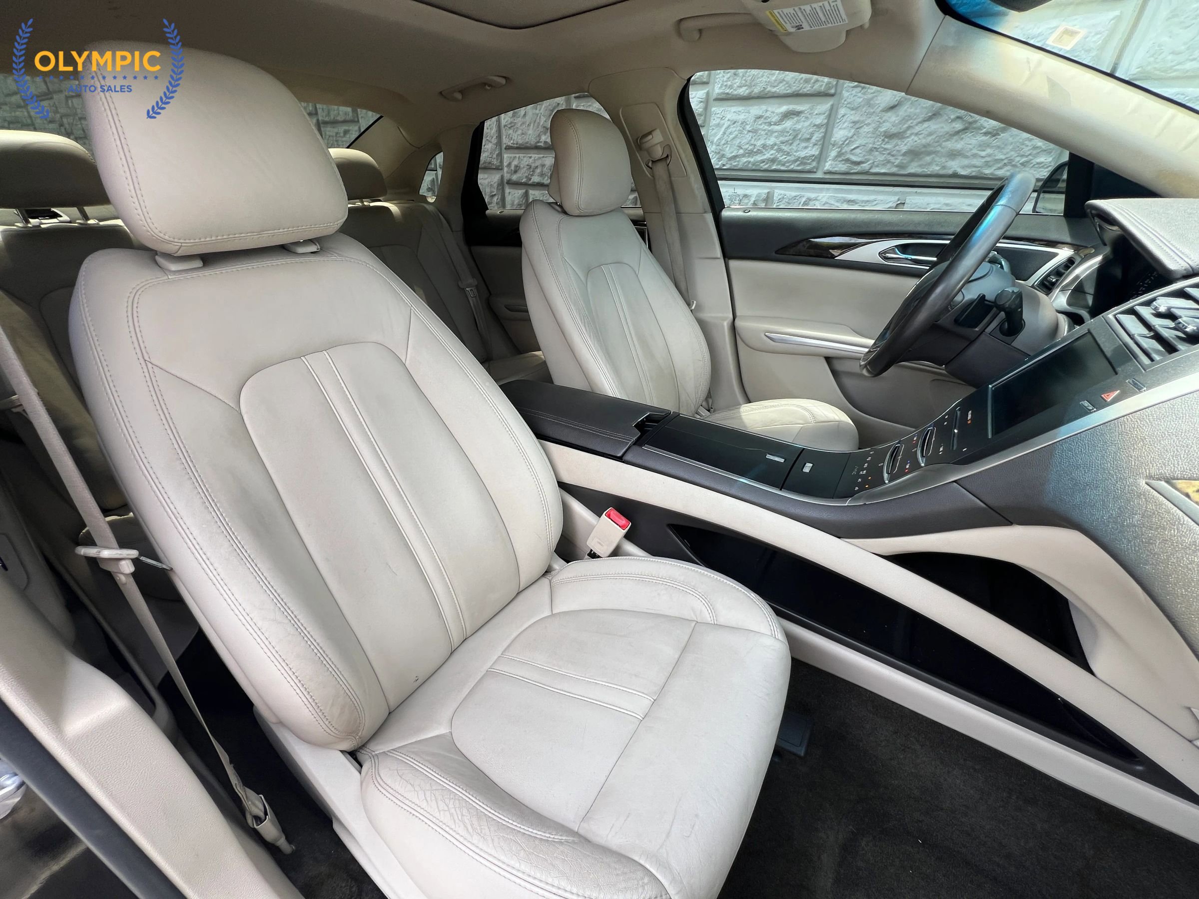 Used 2016 Lincoln MKZ w/ Equipment Group 200A Select FWD image 40