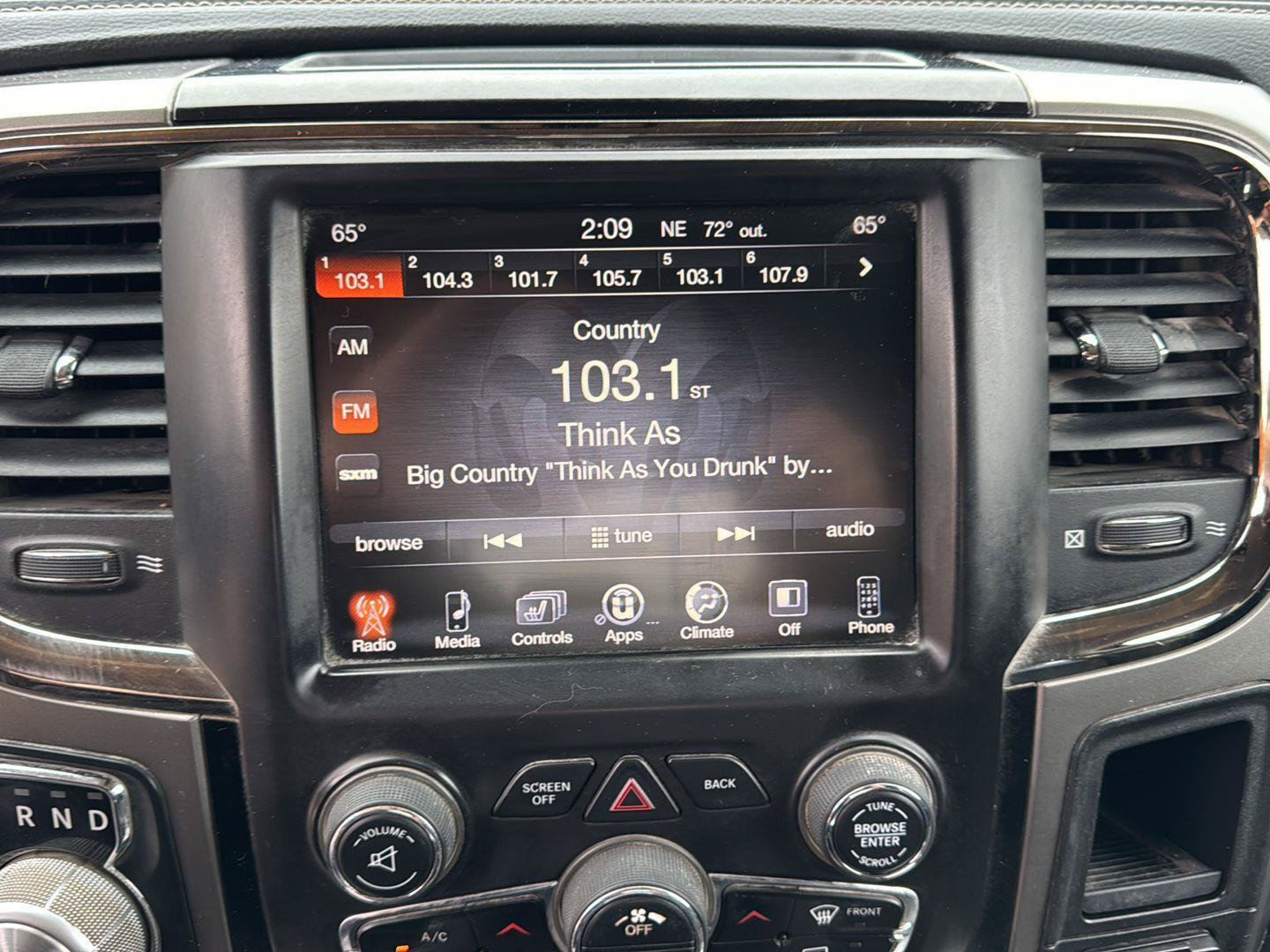 Used 2014 RAM 1500 Sport w/ Convenience Group AWD/4WD image 4