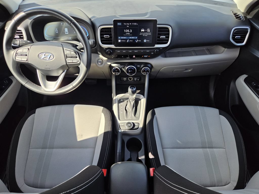 Used 2026 Hyundai Venue SEL FWD image 12