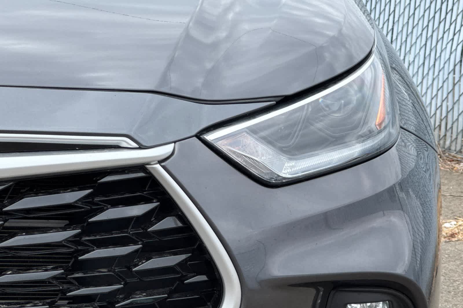 Used 2021 Toyota Highlander XLE FWD image 14