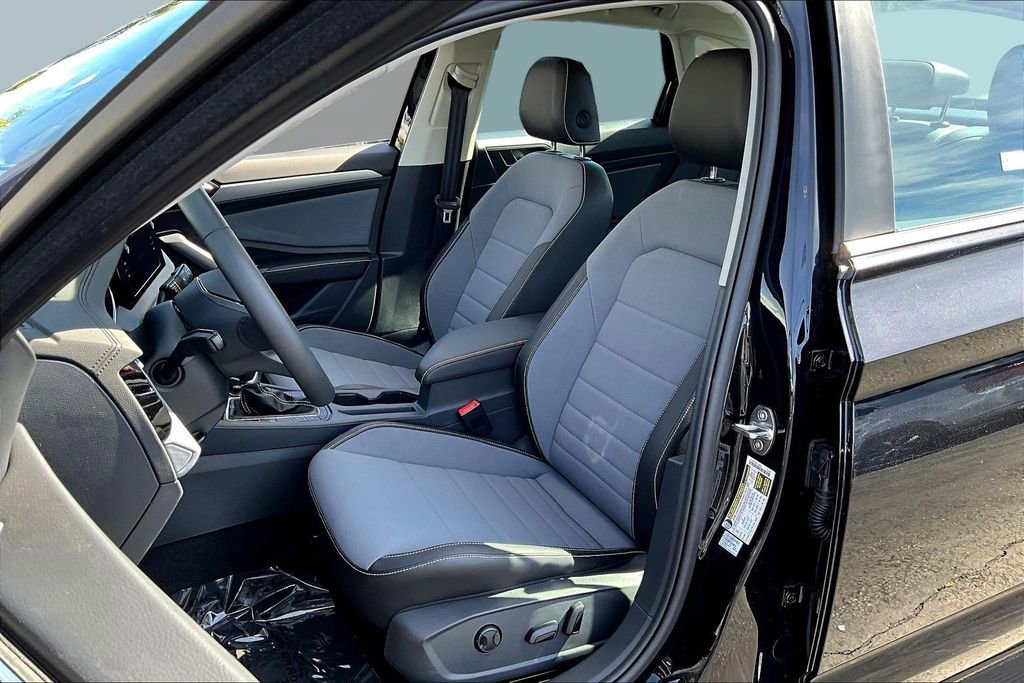 New 2026 Volkswagen Jetta SE image 19