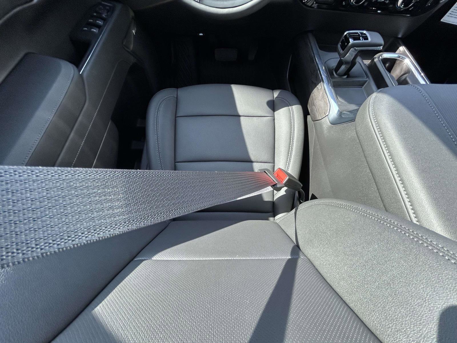 New 2026 Chevrolet Silverado 1500 LTZ w/ LTZ Premium Package image 21