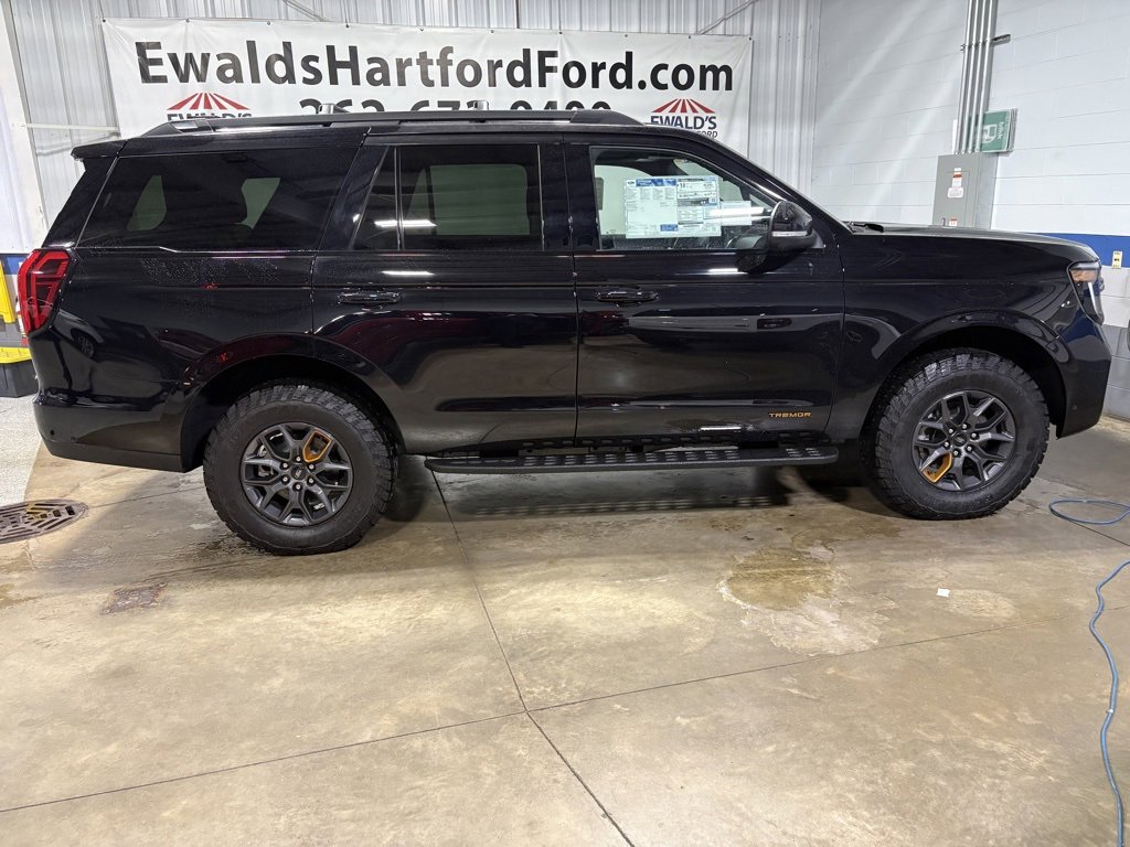 New 2025 Ford Expedition Tremor image 7