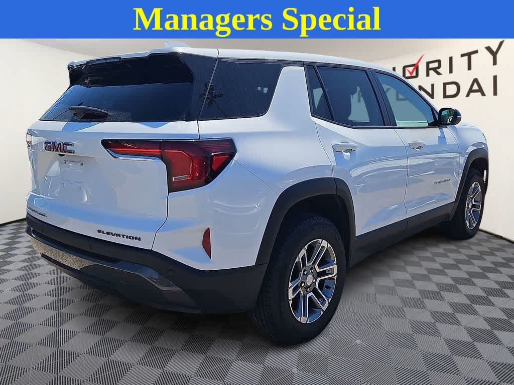 Used 2026 GMC Terrain Elevation AWD/4WD image 4
