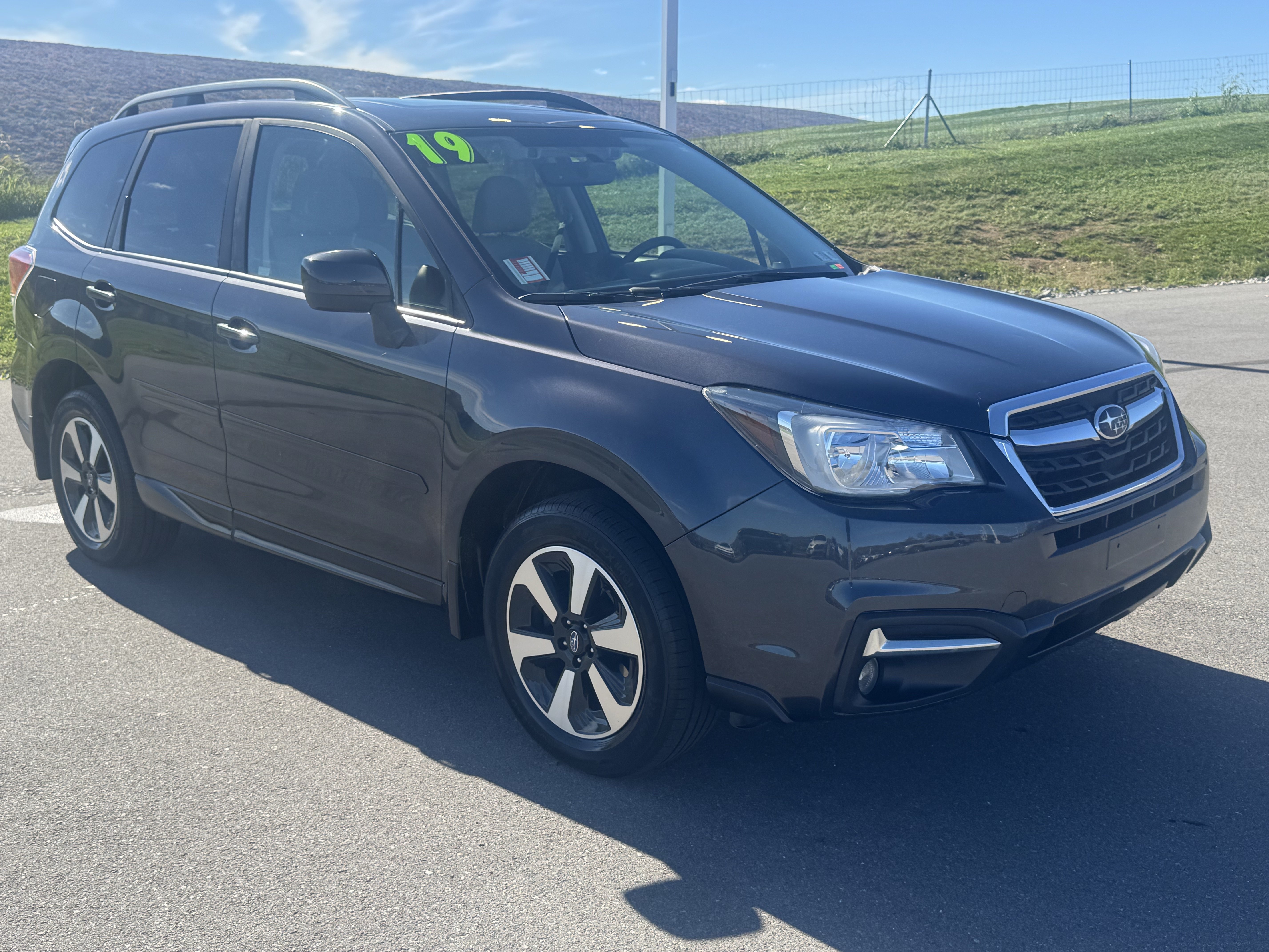 Used 2018 Subaru Forester 2.5i Premium AWD/4WD image 1