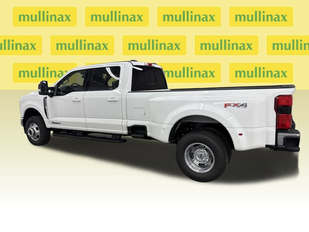 New 2026 Ford F350 Lariat w/ Lariat Premium Package image 10