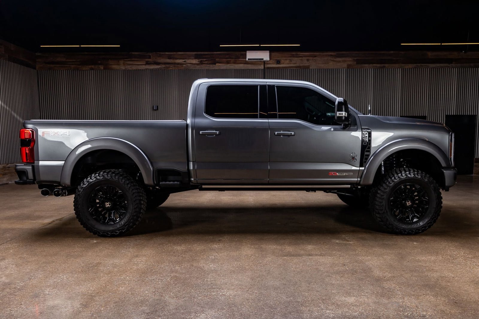 Used 2025 Ford F250 Platinum AWD/4WD image 10