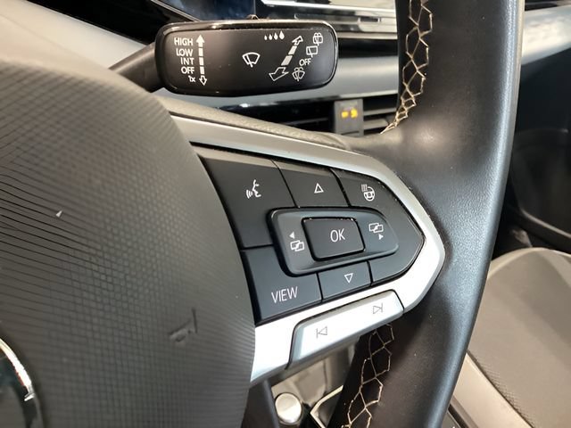 Certified 2024 Volkswagen Taos S AWD/4WD image 22