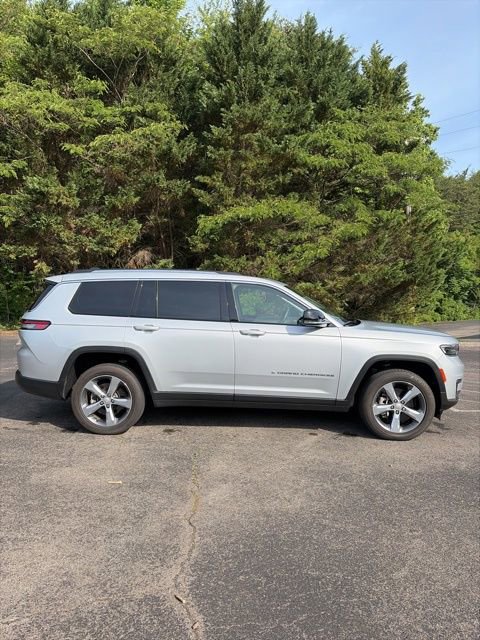 Used 2021 Jeep Grand Cherokee L Limited AWD/4WD image 5
