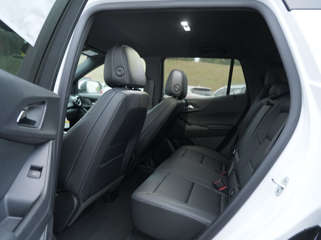 New 2027 Chevrolet Equinox LT w/ Convenience Package II AWD/4WD image 11