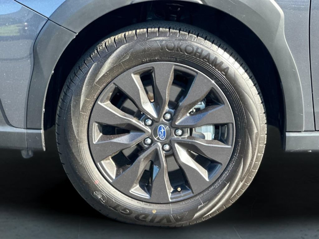 Used 2025 Subaru Outback Onyx Edition AWD/4WD image 37