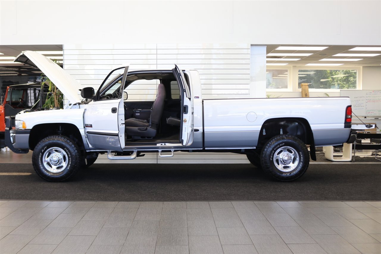 Used 2000 Dodge Ram 2500 Truck 4x4 Quad Cab image 10