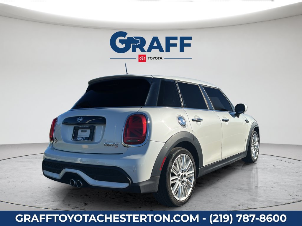 Used 2024 MINI Cooper S FWD image 7