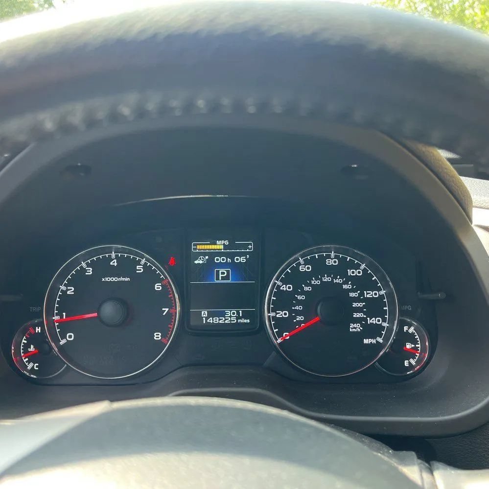 Used 2013 Subaru Outback 2.5i Limited w/ Moonroof Pkg AWD/4WD image 27
