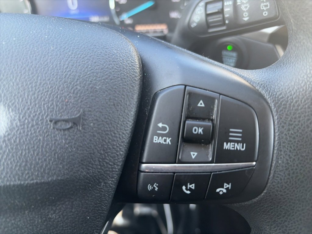 Used 2022 Ford Escape SE image 27
