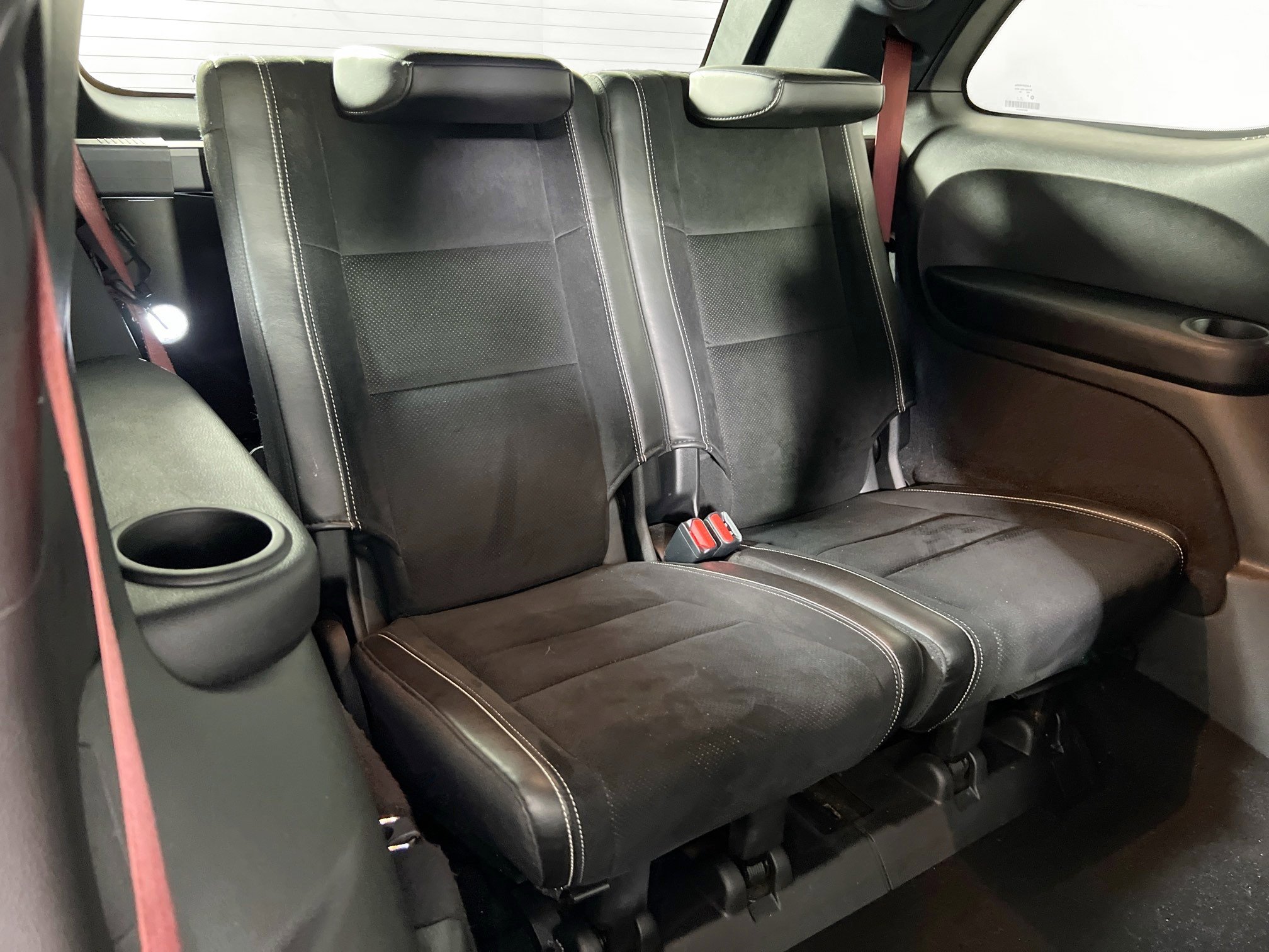 Used 2022 Dodge Durango SRT w/ Black Package AWD/4WD image 28