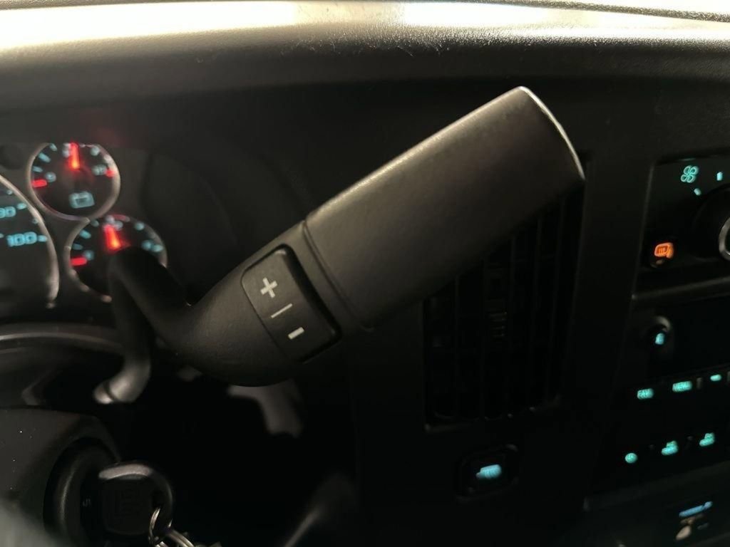 Used 2024 GMC Savana 2500 w/ Driver Convenience Package RWD image 19