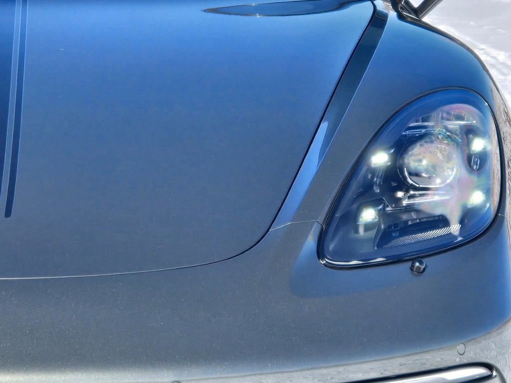 Used 2024 Porsche 718 Cayman image 11