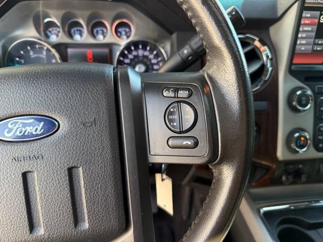 Used 2014 Ford F250 Lariat w/ Lariat Ultimate Package AWD/4WD image 27