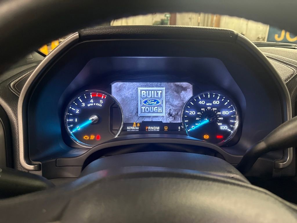 Used 2022 Ford F350 Platinum w/ Tremor Off-Road Package image 16