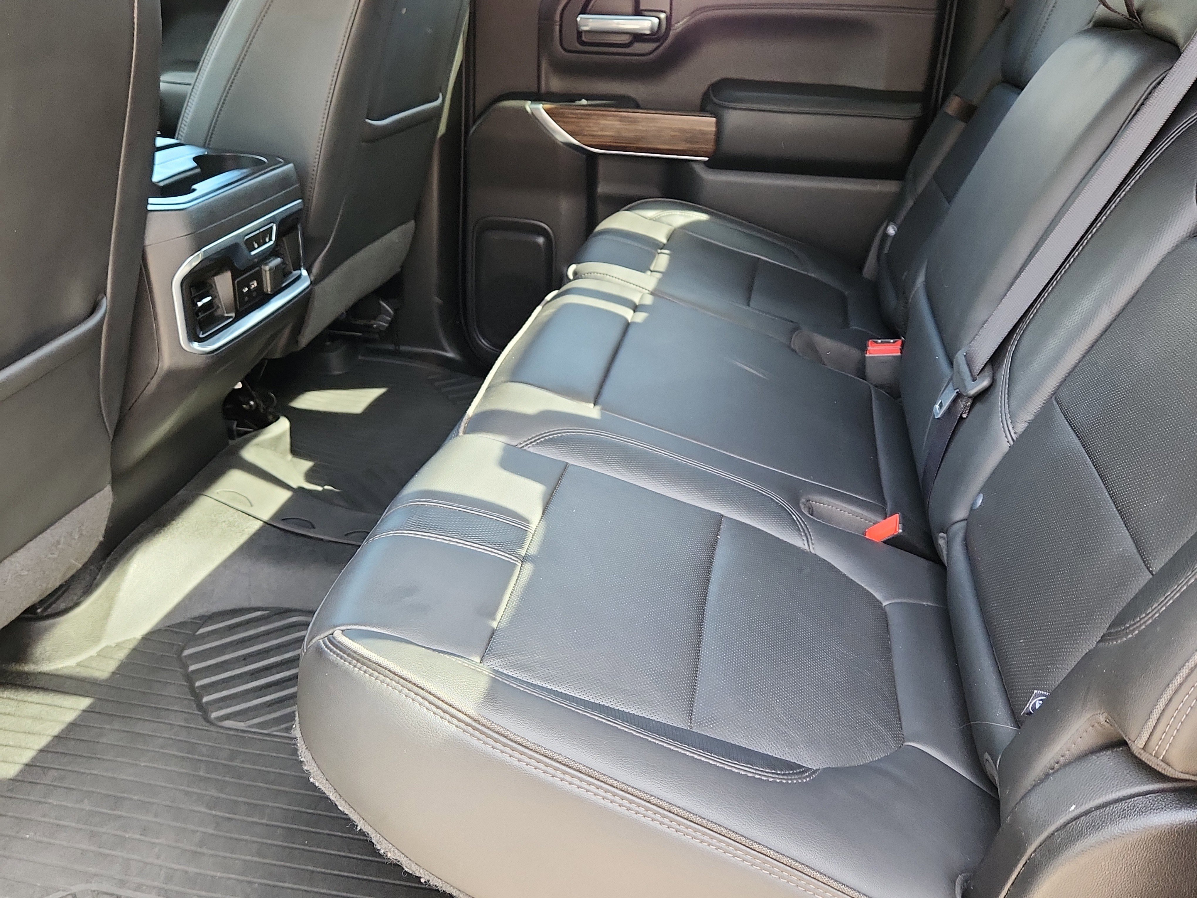 Used 2020 Chevrolet Silverado 1500 High Country w/ Safety Package II image 11