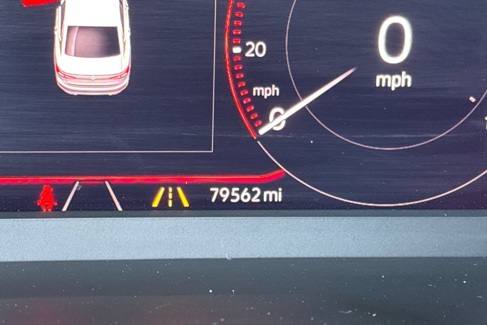 Used 2019 Volkswagen Jetta SEL w/ Cold Weather Package FWD image 24