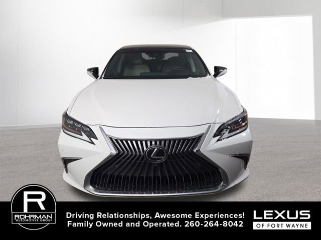 Used 2020 Lexus ES 350 Ultra Luxury w/ Accessory Package image 3