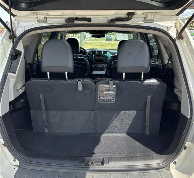 Used 2013 Toyota Highlander Limited FWD image 13