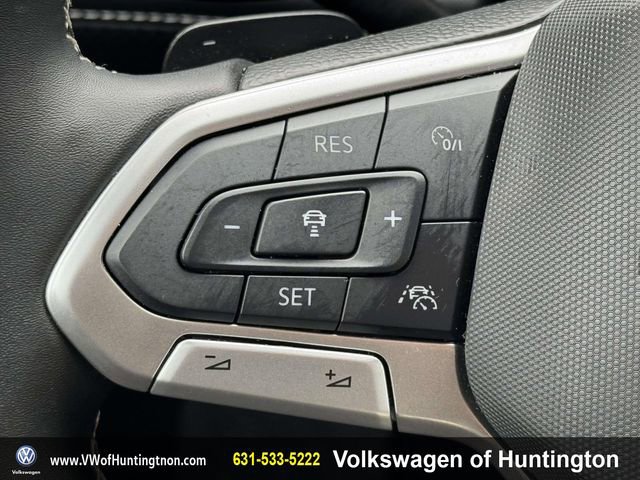 Certified 2025 Volkswagen Atlas SE image 20