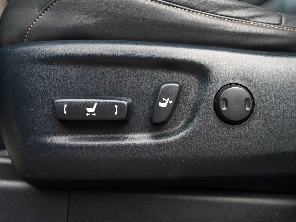 Used 2017 Lexus GX 460 w/ Navigation Package AWD/4WD image 23