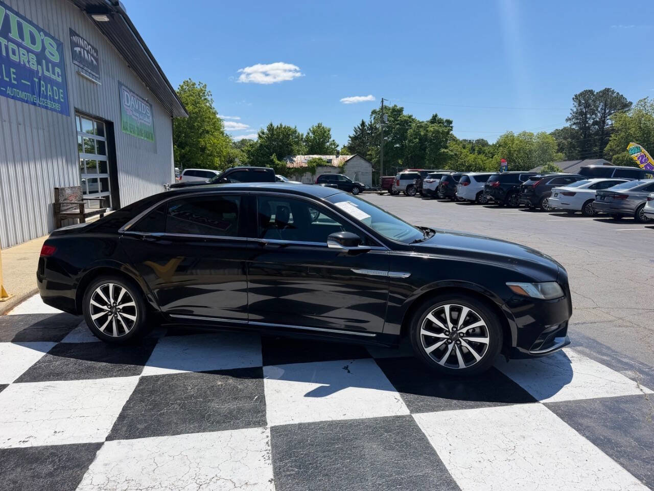 Used 2017 Lincoln Continental w/ Equipment Group 500A FWD image 5