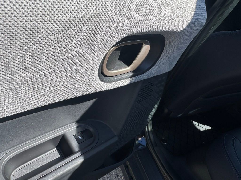 New 2026 MINI Cooper 4-Door Hardtop image 15