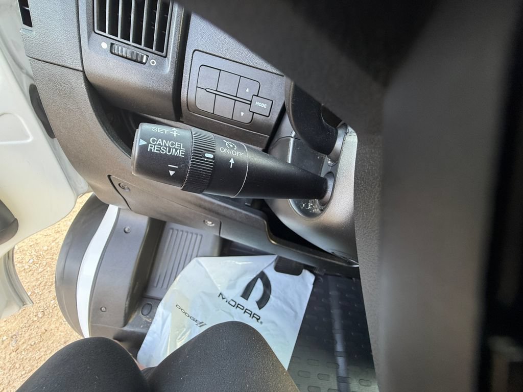 Used 2015 RAM ProMaster 2500 w/ Premium Appearance Group FWD image 41