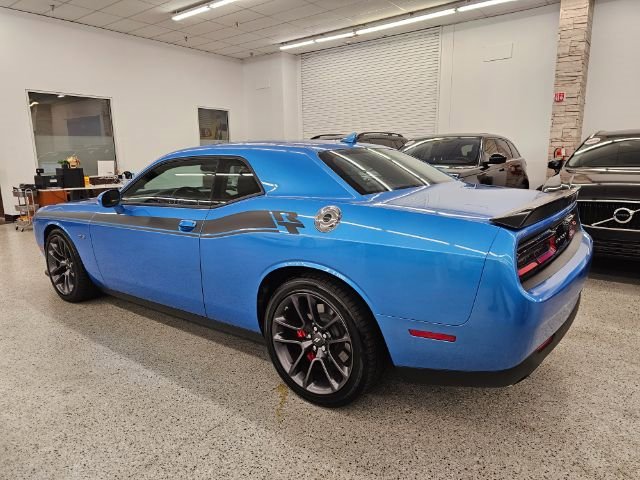 Used 2023 Dodge Challenger R/T w/ Performance Handling Group image 6