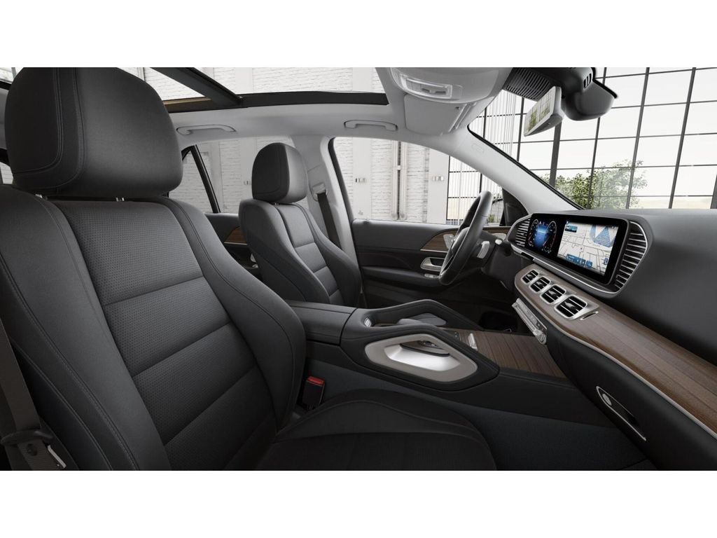 Certified 2025 Mercedes-Benz GLE 350 4MATIC image 4