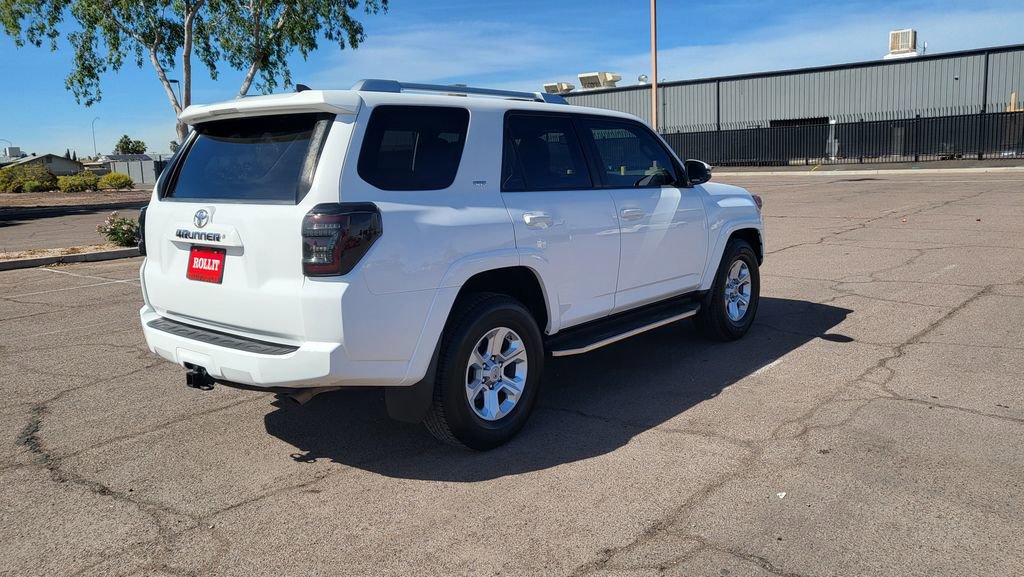 Used 2016 Toyota 4Runner SR5 Premium image 9