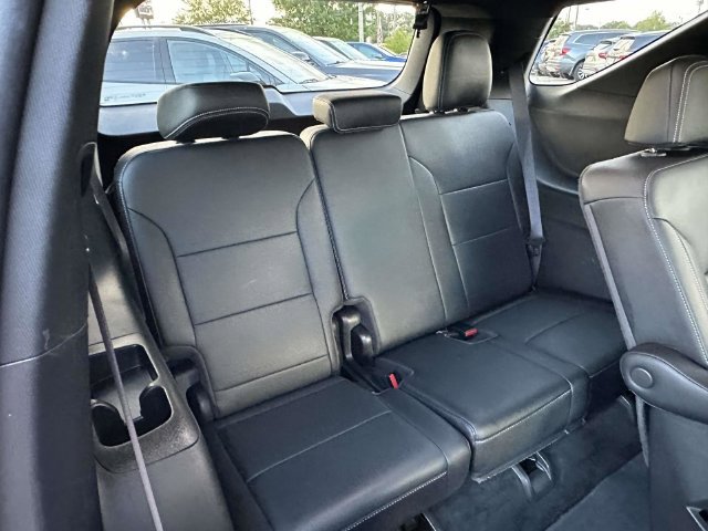 Certified 2025 Chevrolet Traverse LT FWD image 20