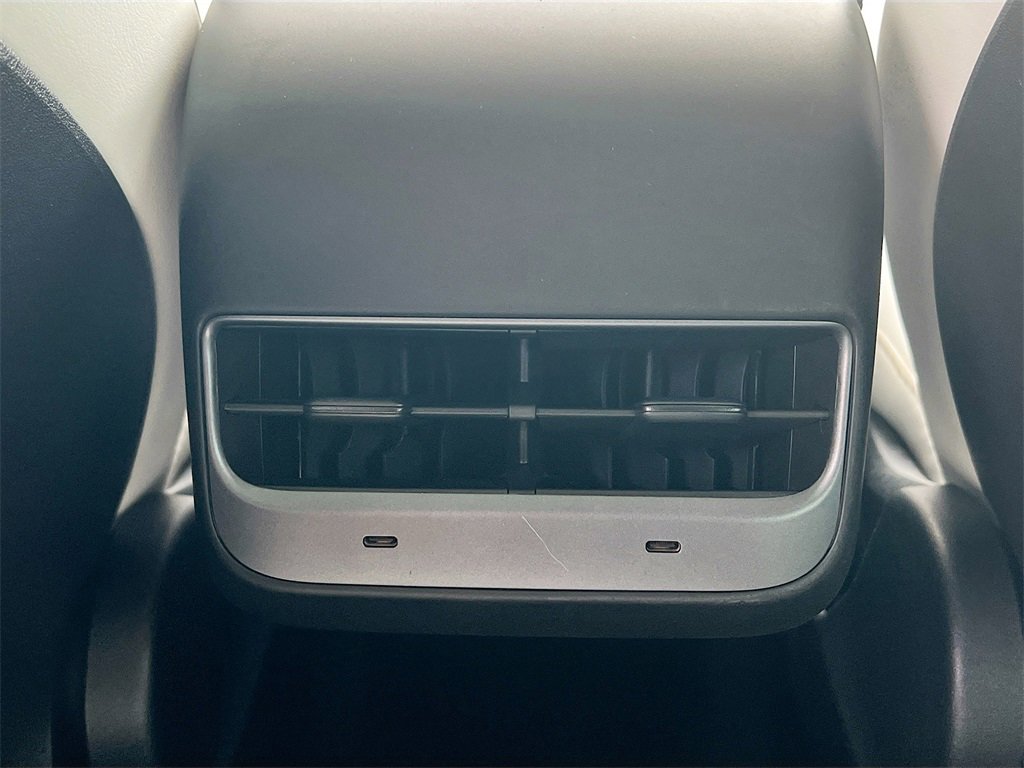 Used 2022 Tesla Model 3 Performance image 23