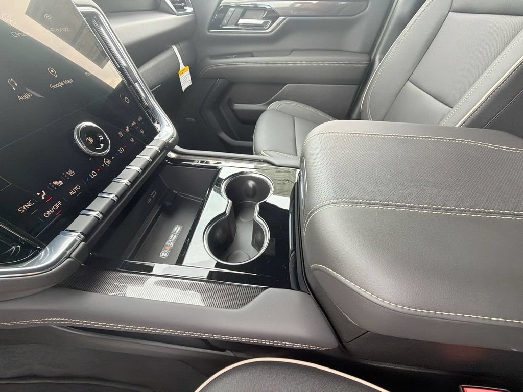 New 2026 GMC Yukon XL Elevation w/ Elevation Premium Package AWD/4WD image 27