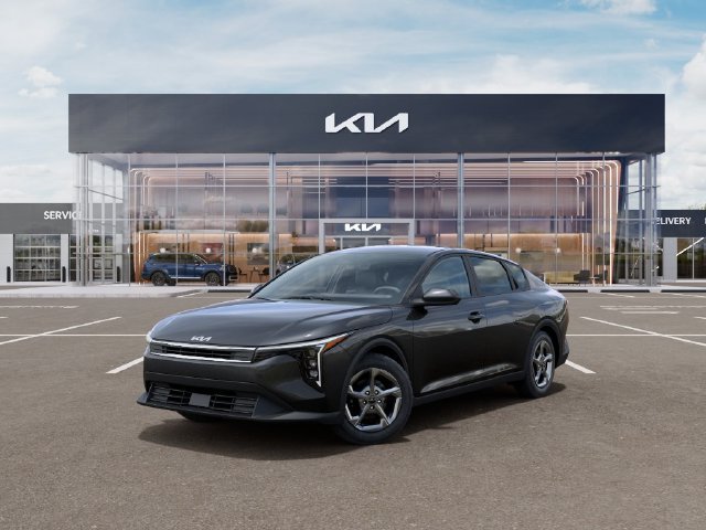New 2026 Kia K4 FWD image 2