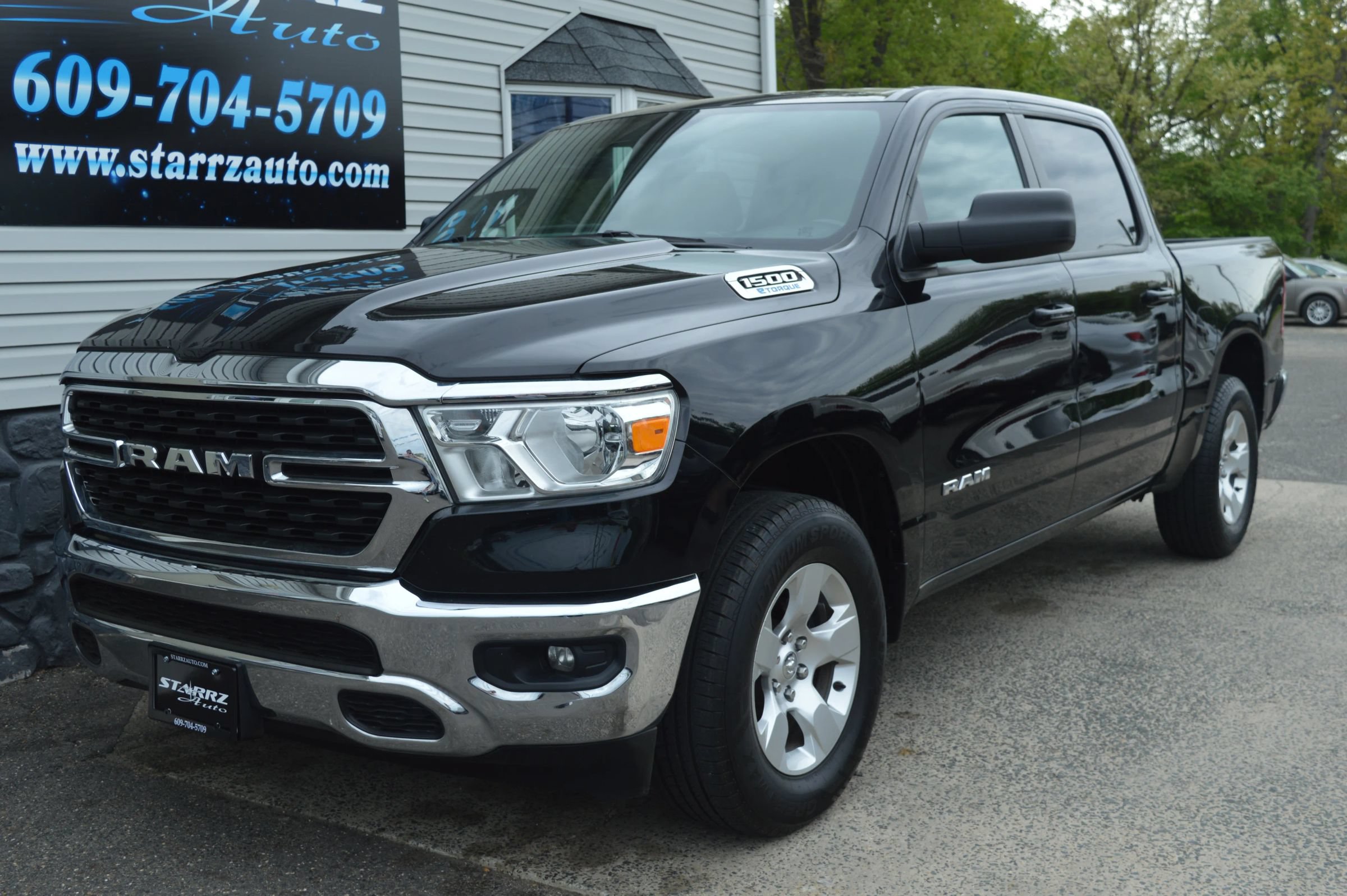Used 2022 RAM 1500 Big Horn AWD/4WD image 1