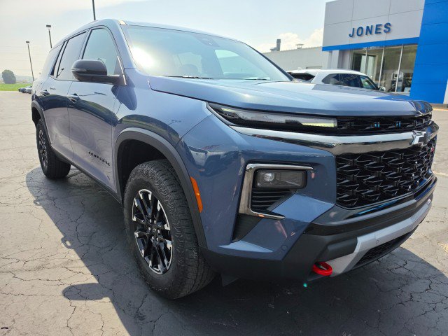 Used 2026 Chevrolet Traverse Z71 w/ Enhanced Driving Package AWD/4WD image 7