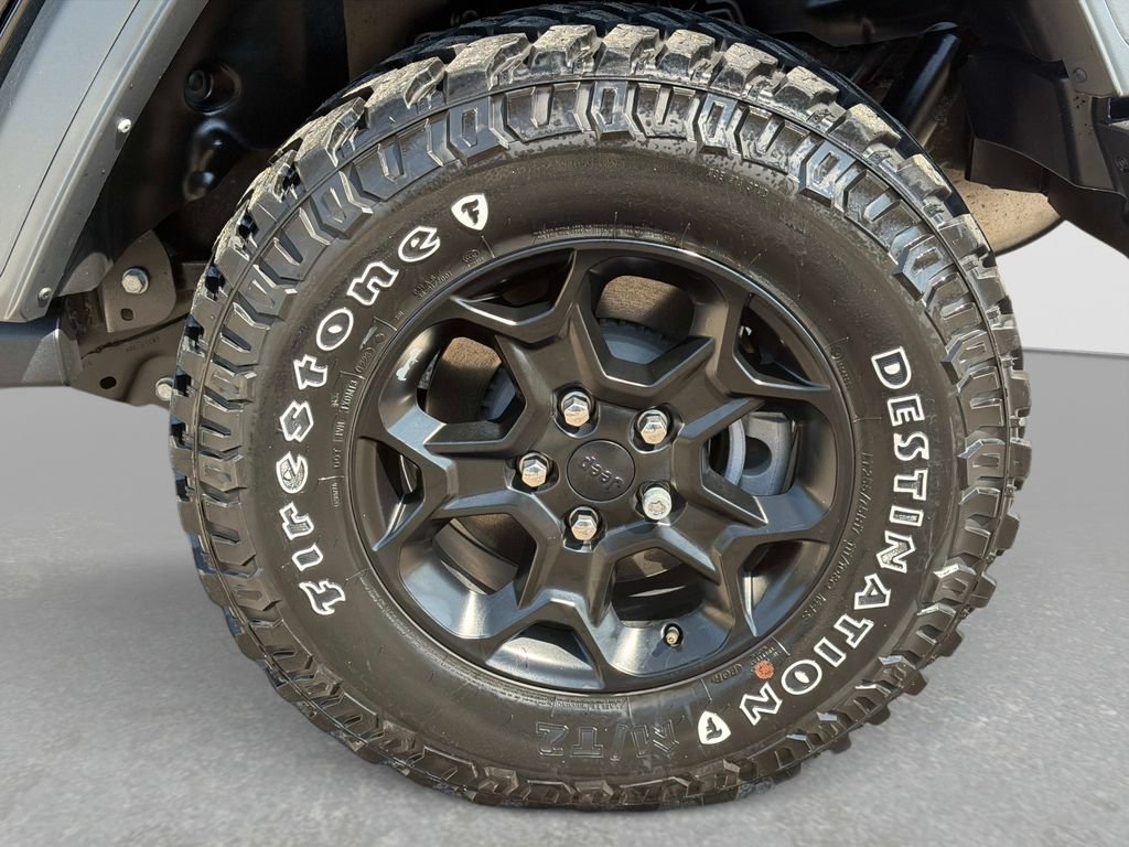 Used 2023 Jeep Wrangler Unlimited w/ Cold Weather Group AWD/4WD image 12