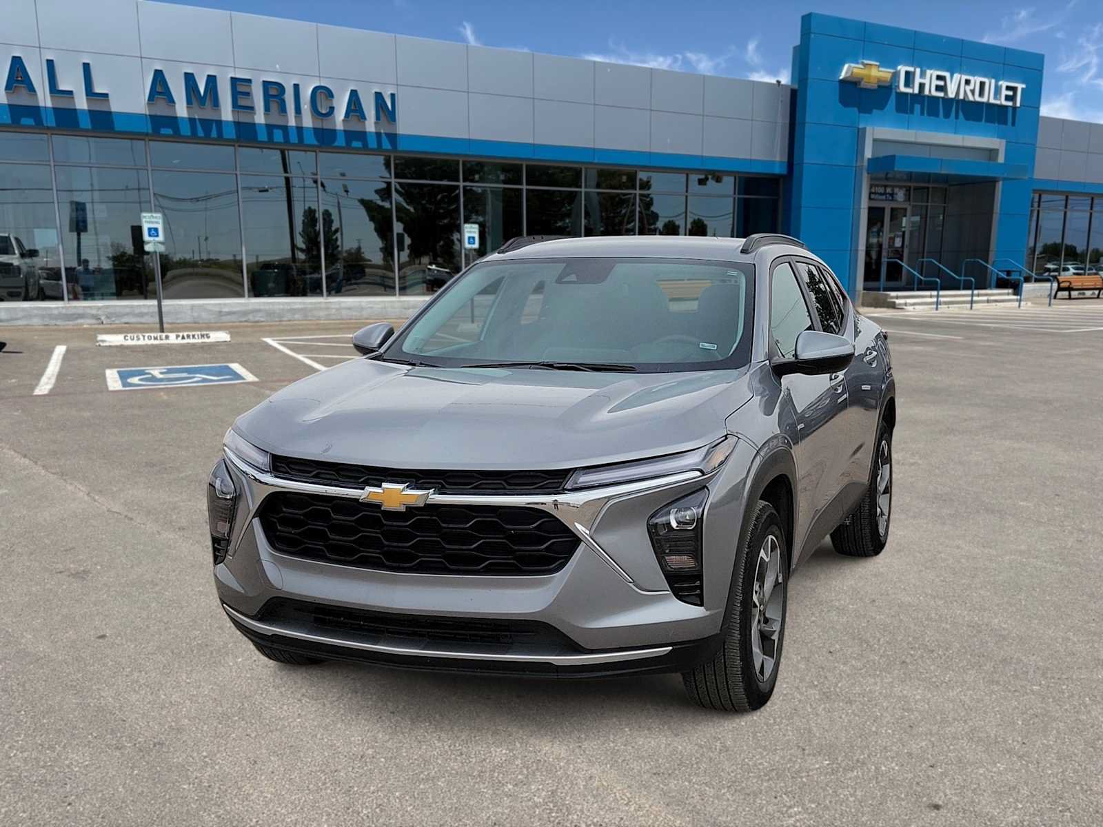 Used 2025 Chevrolet Trax LT