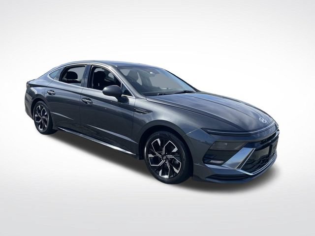 Used 2024 Hyundai Sonata SEL FWD image 8
