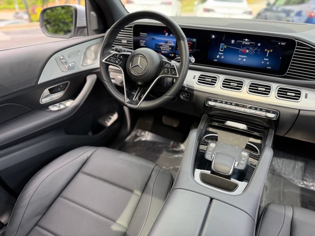 Used 2025 Mercedes-Benz GLE 350 4MATIC image 37