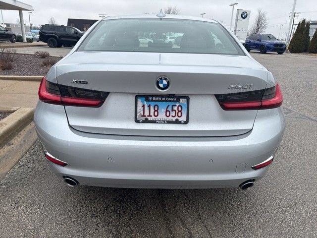 Used 2019 BMW 330i xDrive Sedan w/ Premium Package AWD/4WD image 5