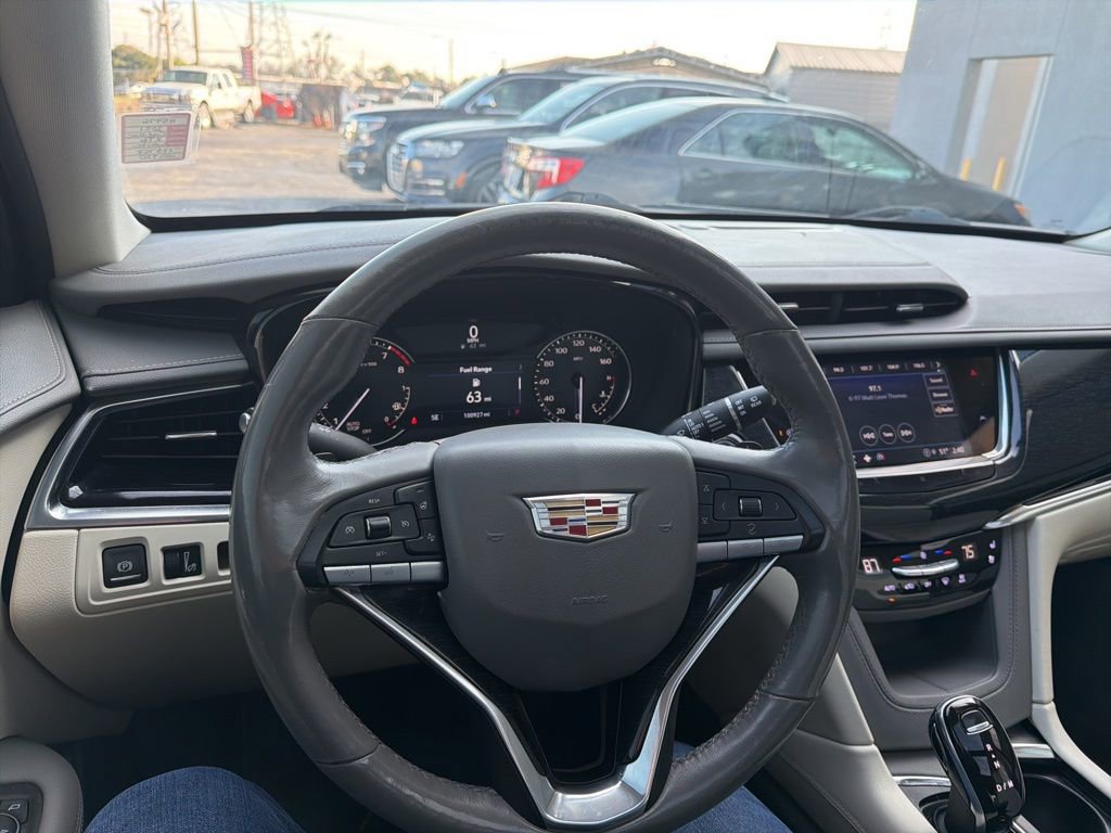 Used 2021 Cadillac XT6 Premium Luxury FWD image 14