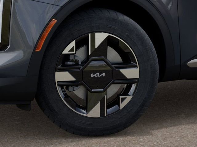 New 2026 Kia Sportage LX image 9