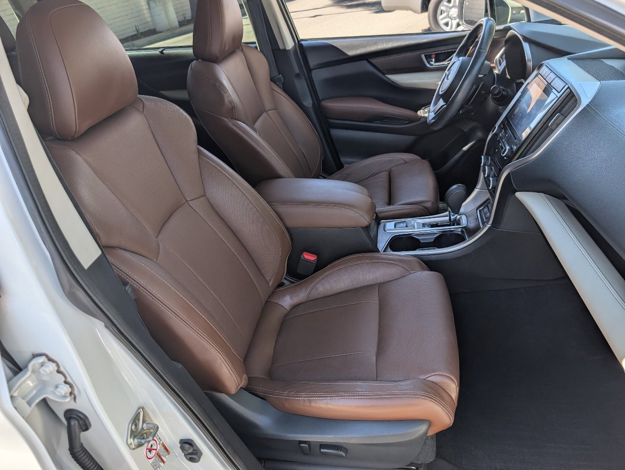 Used 2019 Subaru Ascent Touring w/ Popular Package #2 image 9